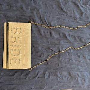 Elegant Cream Bride Clutch